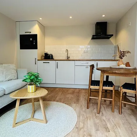 Ocean Breeze - Aan Zee